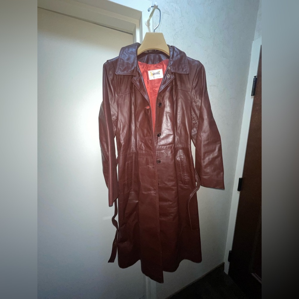 Vintage Avanti 1970’s Brown Leather Trench Coat - Size 12